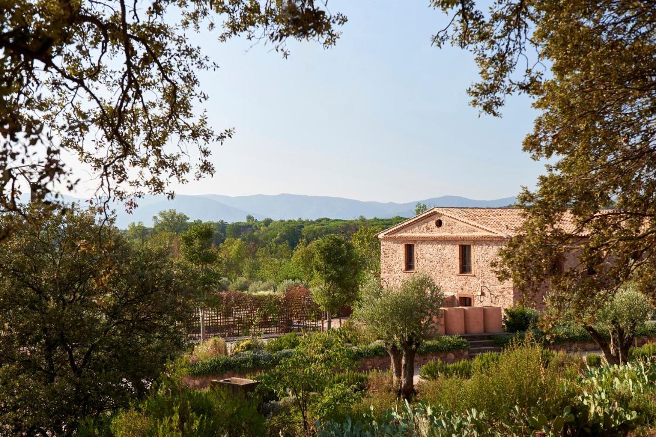 Chateau Saint Roux Le Luc-Le Cannet Des Maures Buitenkant foto